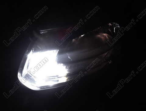 xenon white sidelight bulbs LED for Citroen C3 Picasso