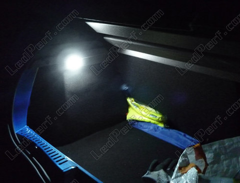 Trunk LED for Dacia Sandero 2