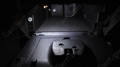 Glove box LED for Ford Mondeo MK4