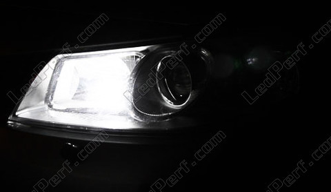 xenon white sidelight bulbs LED for Renault Megane 2