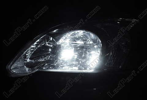 xenon white sidelight bulbs LED for Toyota Corolla E120