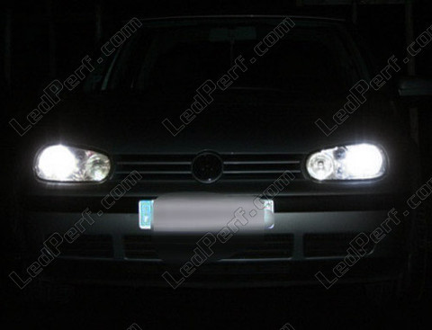 Low-beam headlights LED for Volkswagen Golf 4