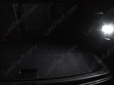 Trunk LED for Volkswagen Touran V2