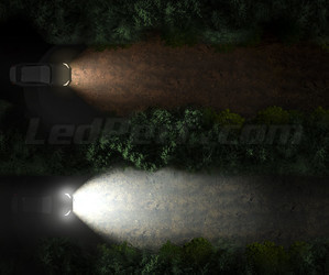 Comparison of the beam from the LED bulbs H4 Osram XTR and the beam from the original bulbs