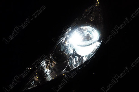 xenon white W5W T10 LED sidelight bulbs - Peugeot 207