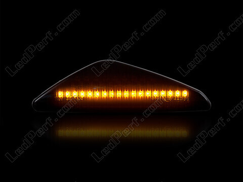 Maximum lighting of the dynamic LED side indicators for BMW X3 (F25)