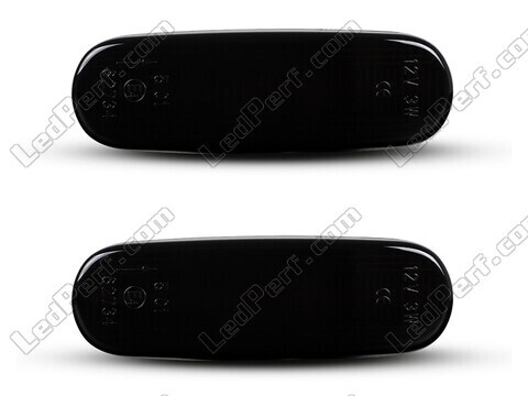 Front view of the dynamic LED side indicators for Fiat Panda II - Smoked Black Color