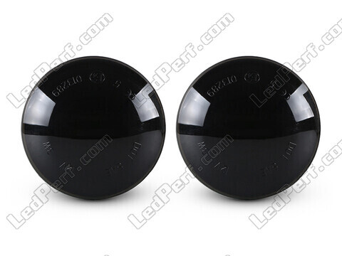 Front view of the dynamic LED side indicators for Land Rover Range Rover - Smoked Black Color