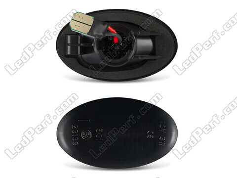 Connector of the smoked black dynamic LED side indicators for Mercedes Citan