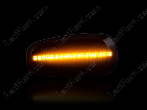Maximum lighting of the dynamic LED side indicators for Opel Astra G