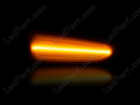 Maximum lighting of the dynamic LED side indicators for Opel Insignia B
