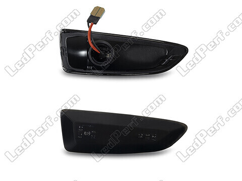 Connector of the smoked black dynamic LED side indicators for Opel Zafira C