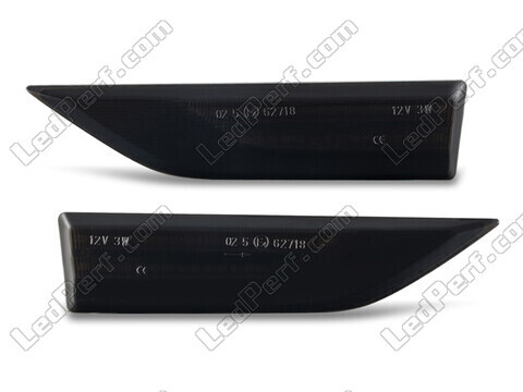 Front view of the dynamic LED side indicators for Volkswagen Caddy IV - Smoked Black Color