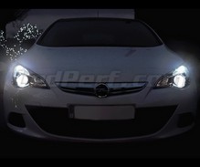 Xenon Effect bulbs pack for Opel Astra J headlights